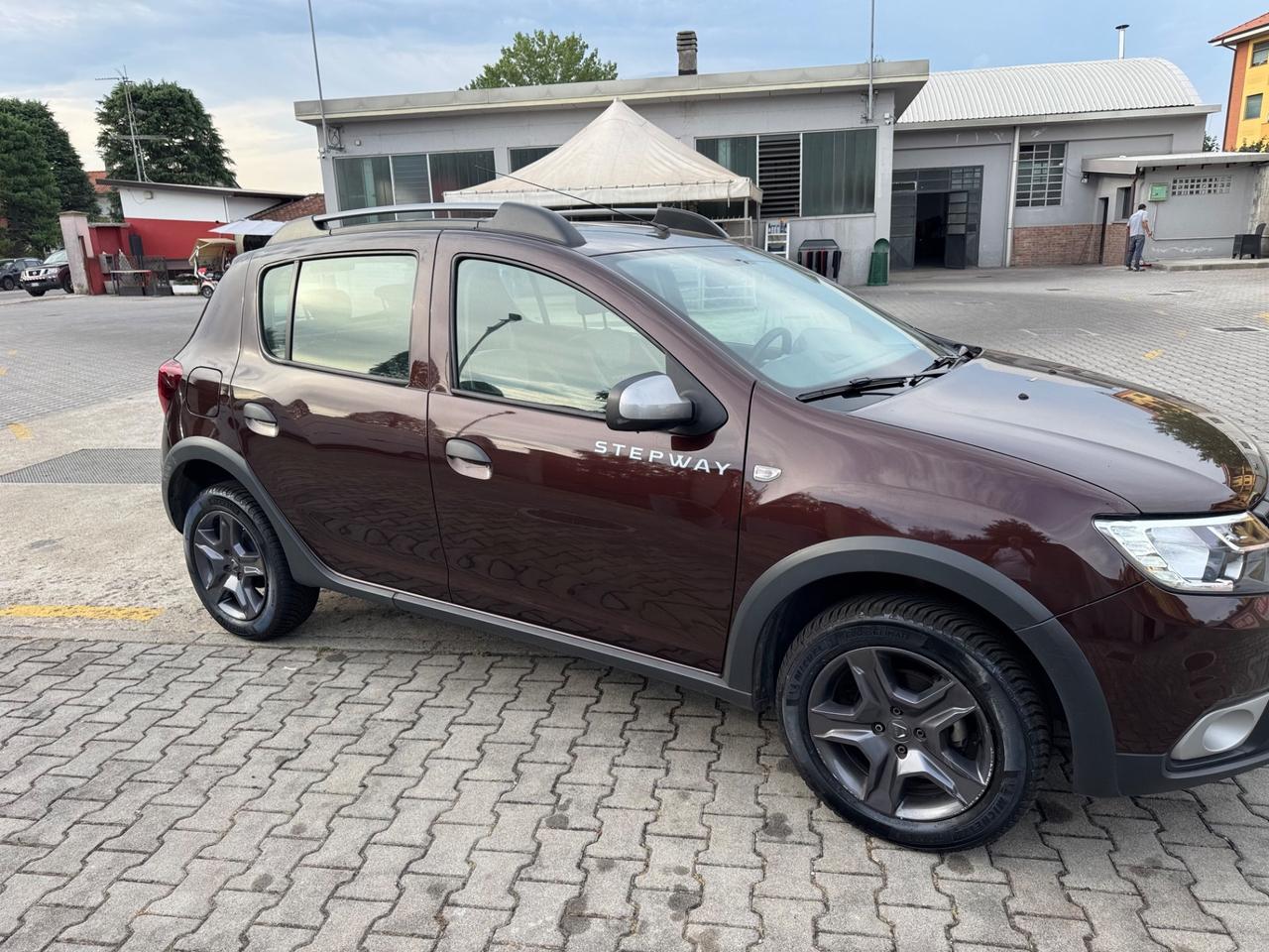 Dacia Sandero Stepway 0.9 TCe 12V TurboGPL neopatentati