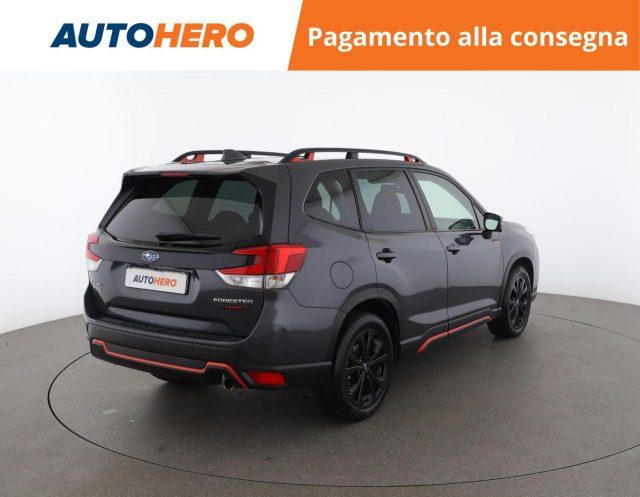 SUBARU Forester 2.0 e-Boxer MHEV CVT Lineartronic 4dventure