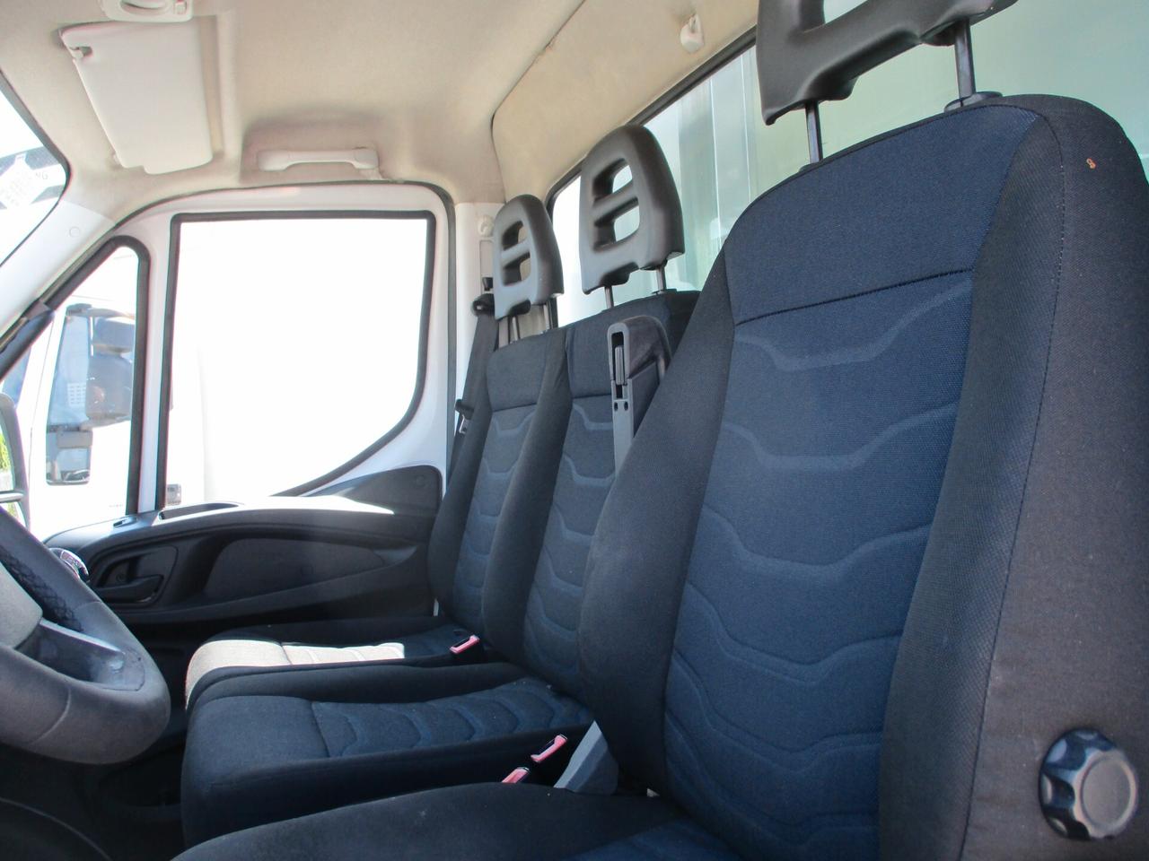 Iveco Daily 60C15 3000 150CV E6 FRIGO+PEDANA BATTUT FRCX 02/27