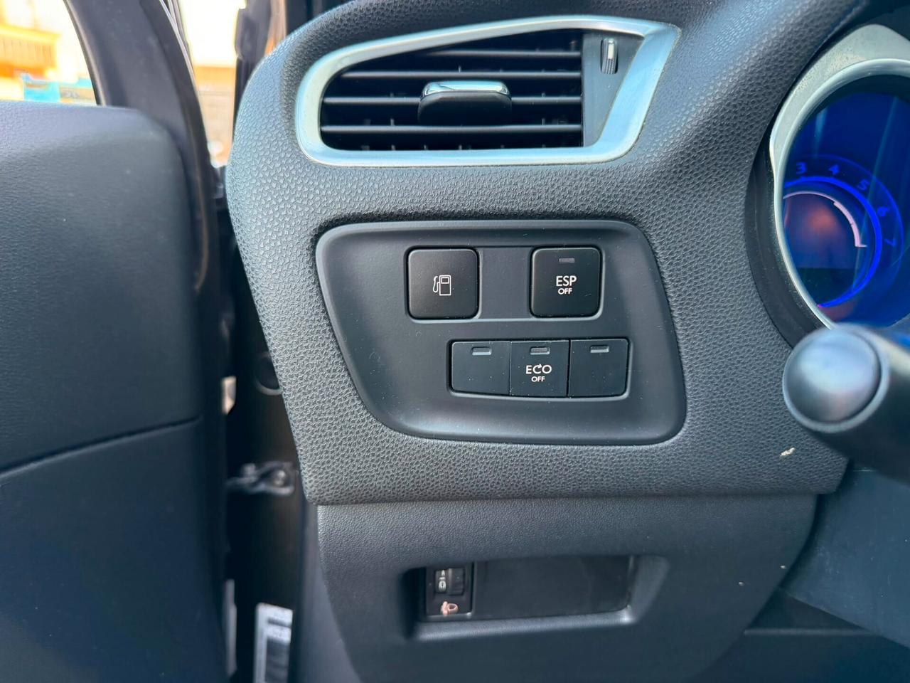DS4 1.6 e-HDi Berlina 110cv 145000KM
