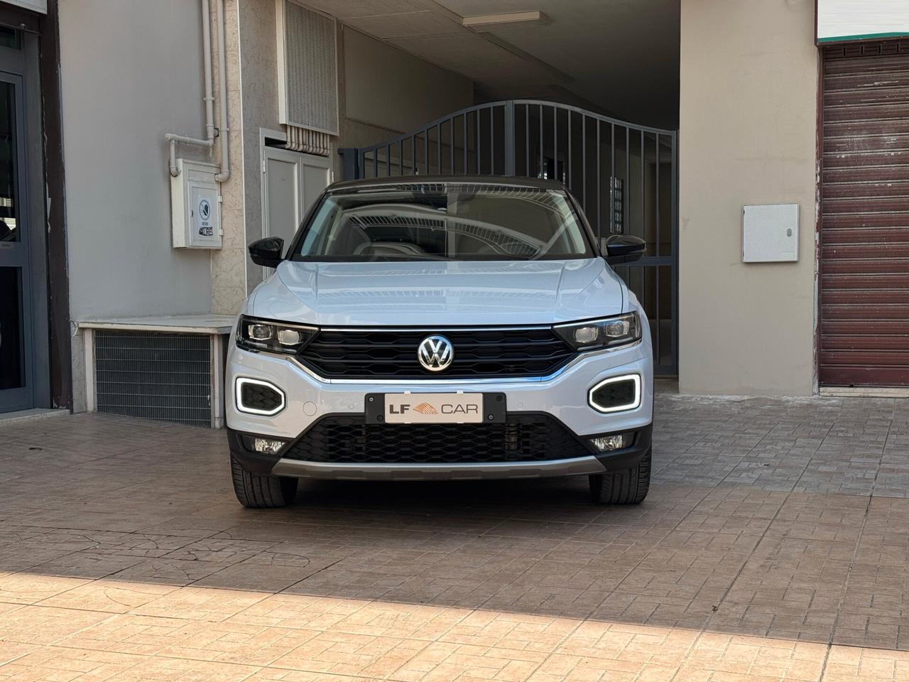 Volkswagen T-Roc 1.6 TDI SCR Advanced BlueMotion Technology 115 cv
