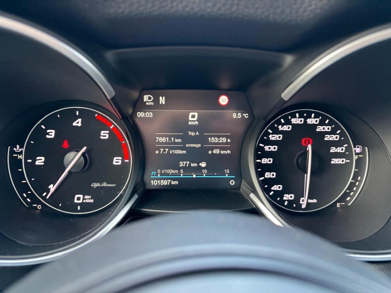 Alfa Romeo Stelvio 2.2 Turbodiesel 190 CV AT8 Q4 Sprint