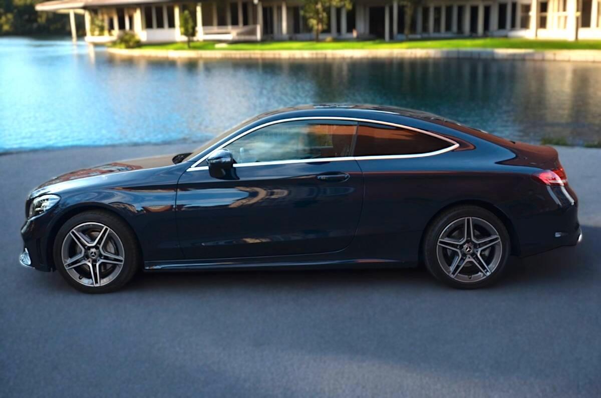 Mercedes Classe C Coupé Classe C 180 - 2018 Coupe AMG line 156 CV + 44