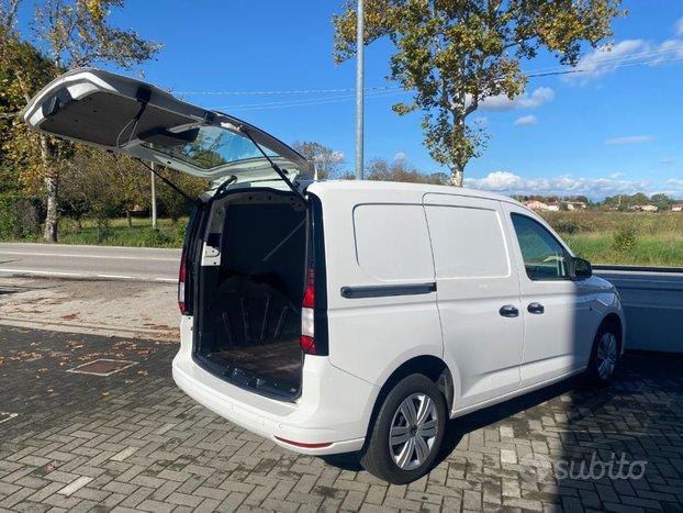 VOLKSWAGEN Caddy 2.0 TDI 102 CV Life furgone