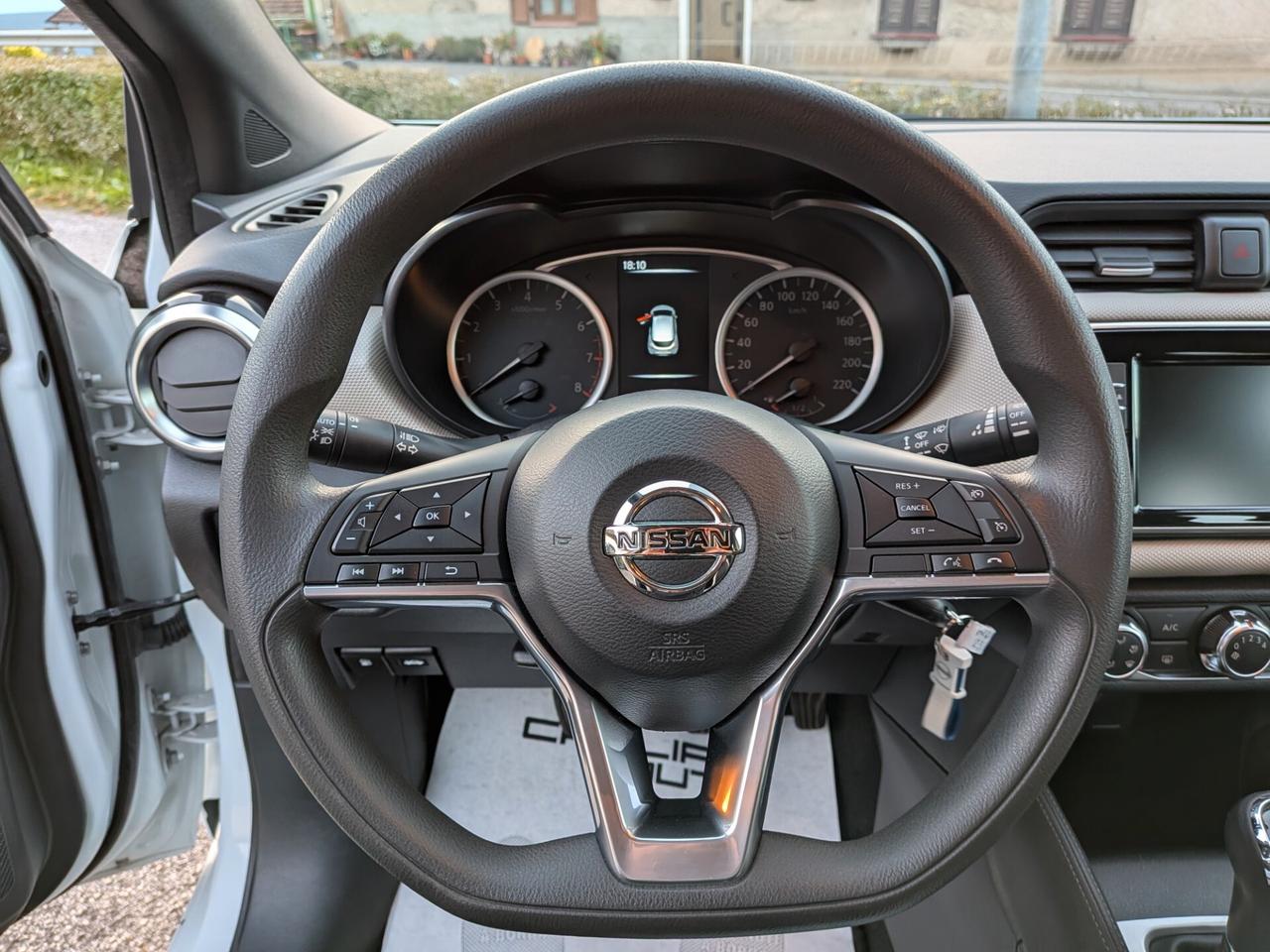 NISSAN MICRA 1.0 BENZINA 71CV 5 porte