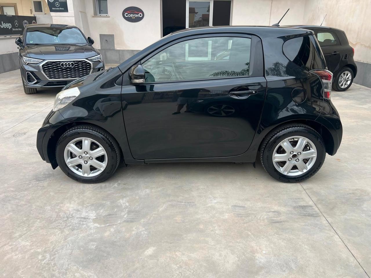 Toyota iQ 1.0 Sol