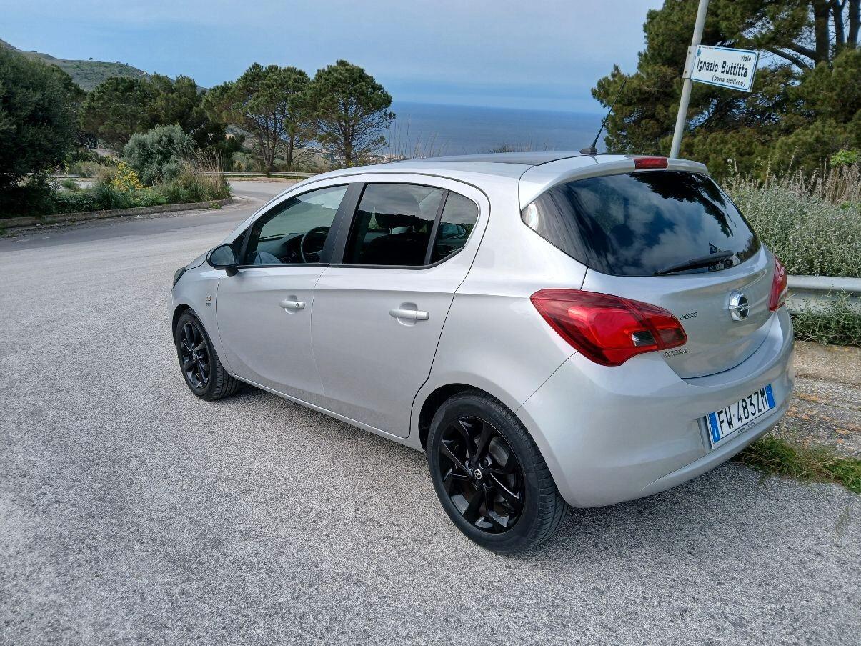 Opel Corsa 1.2 "motore a catena"