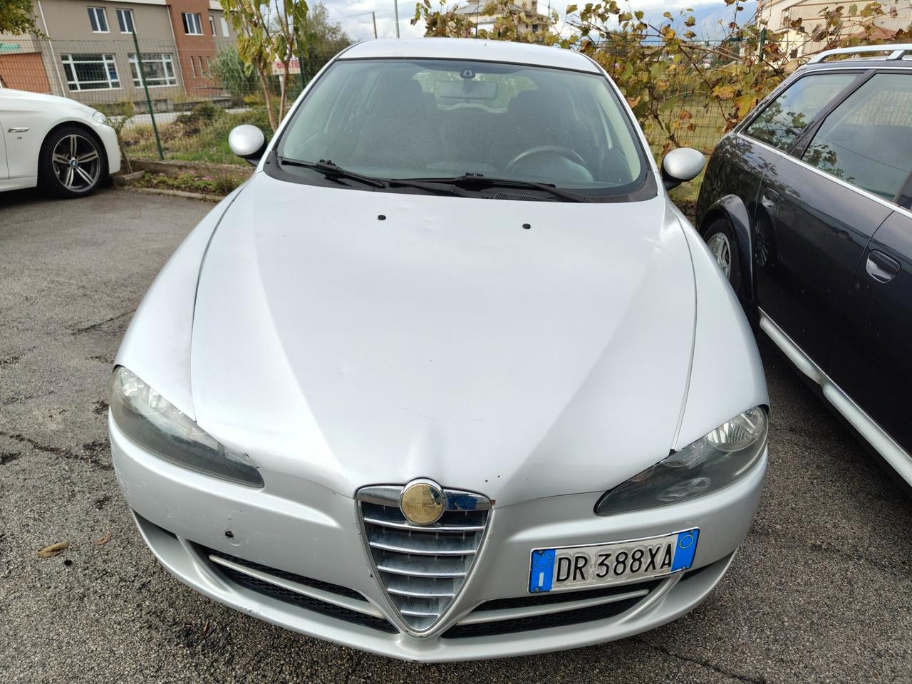 Alfa Romeo 147 1.6 16V TS (105) 5 porte Distinctive