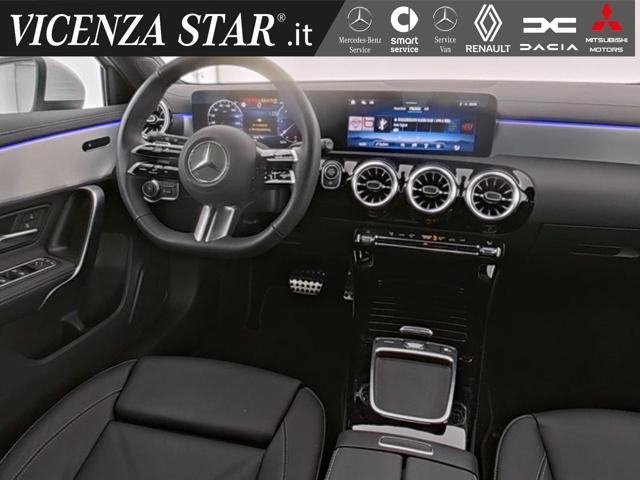 MERCEDES-BENZ A 180 d AMG ADVANCED PREMIUM