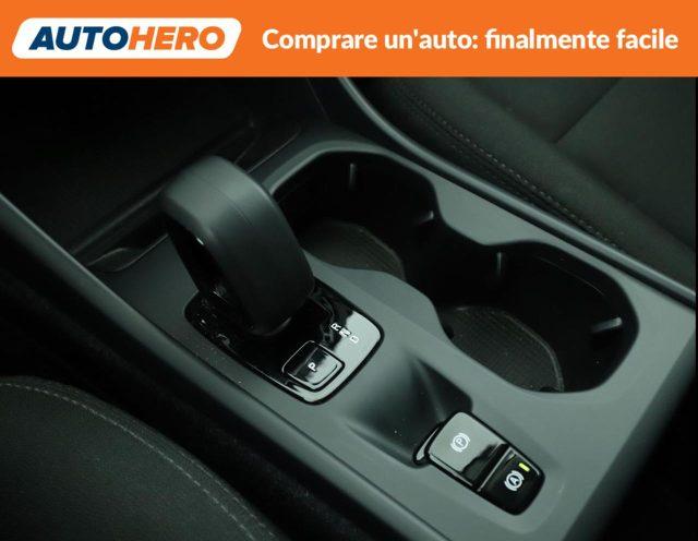 VOLVO XC40 B3 automatico Essential