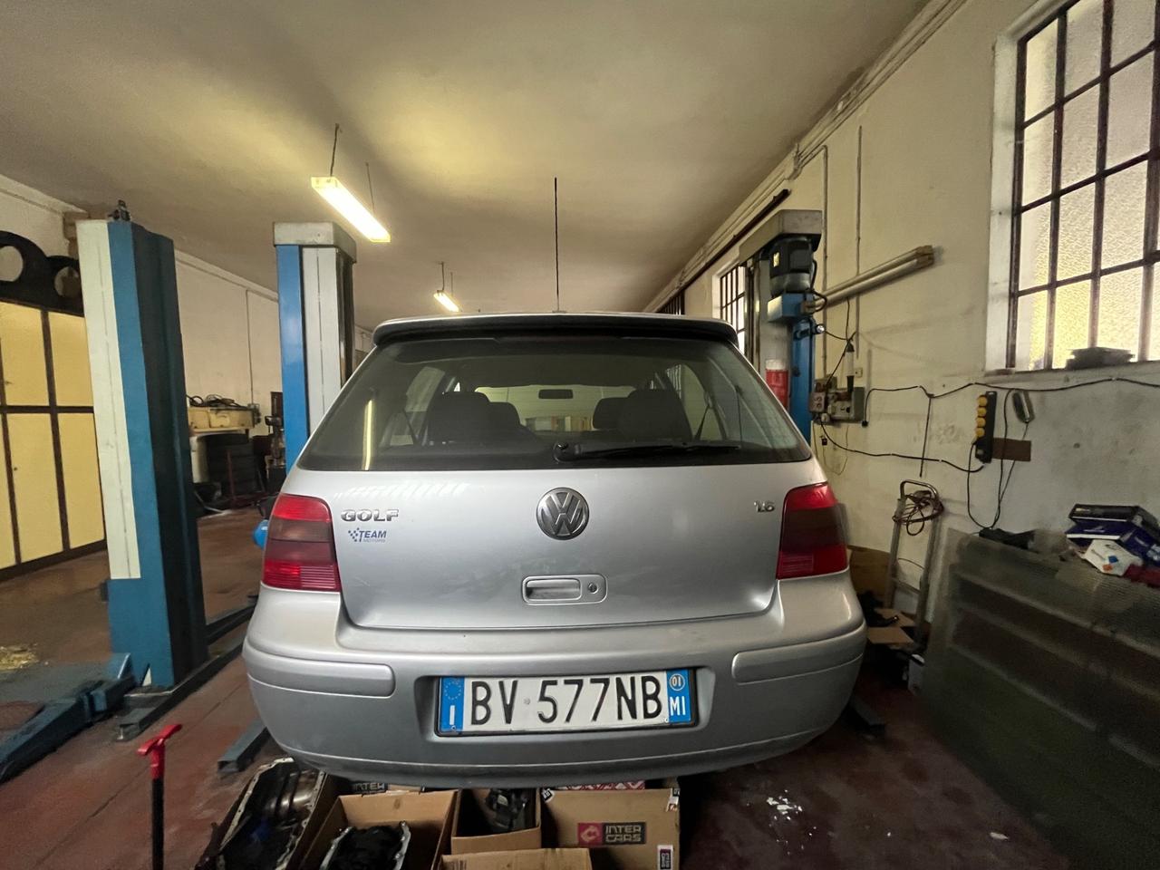 Volkswagen Golf 1.6 16V cat 5 porte Highline LEGGERE BENE