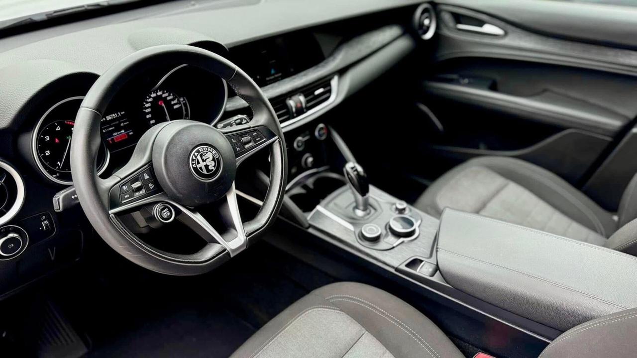 ALFA ROMEO STELVIO TURBODIESEL 2.0 EXECUTIVE 190CV - TETTO APRIBILE