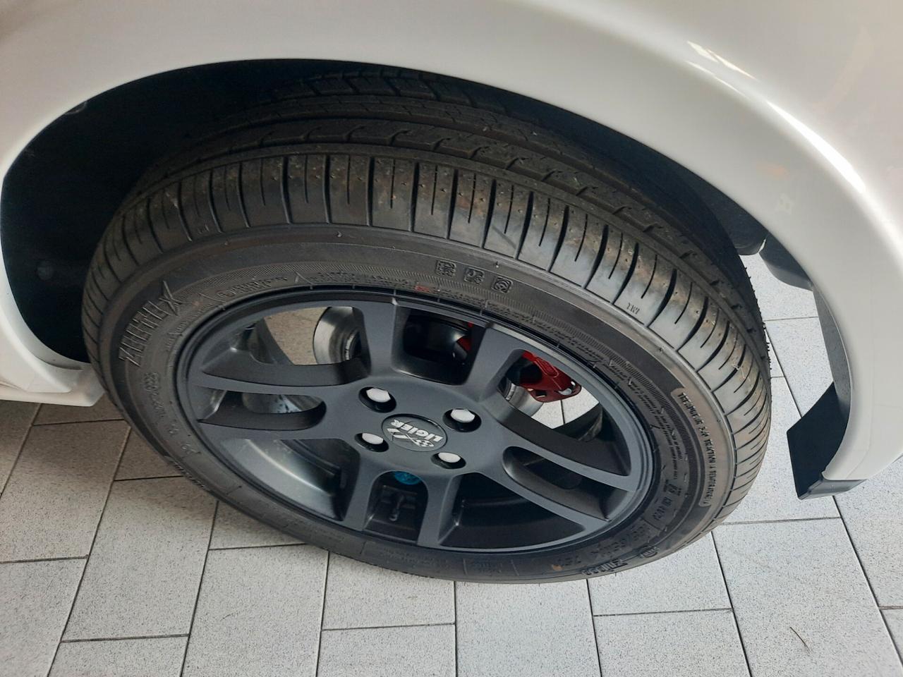 Ligier JS JS50 DCI L6 Select