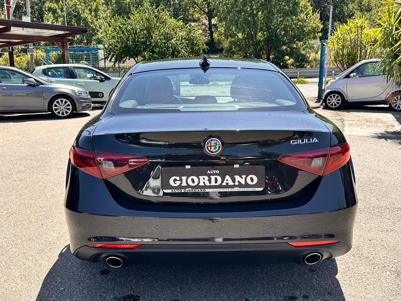 Alfa Romeo Giulia 2.2 Turbodiesel 180 CV Business Sport