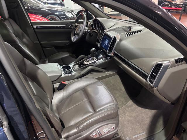 PORSCHE Cayenne 3.0 DIESEL TETTO TAGLIANDI PORSCHE