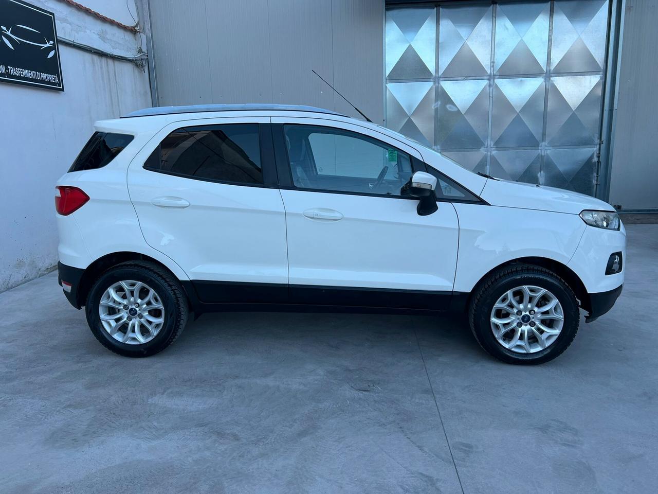 FORD ECOSPORT 1.0 EcoBoost 125CV 2015!!! TITANIUM!!!
