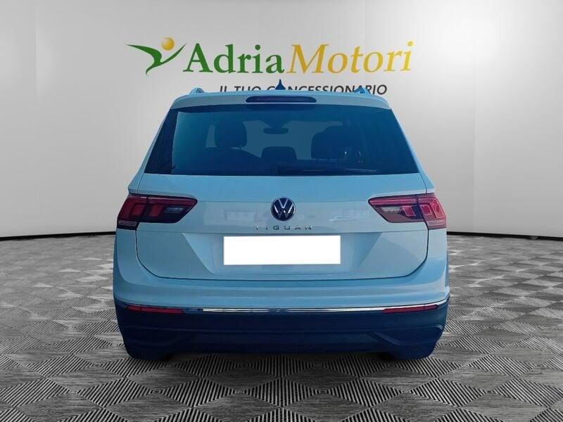 Volkswagen Tiguan 2.0 TDI SCR 110KW Life DSG