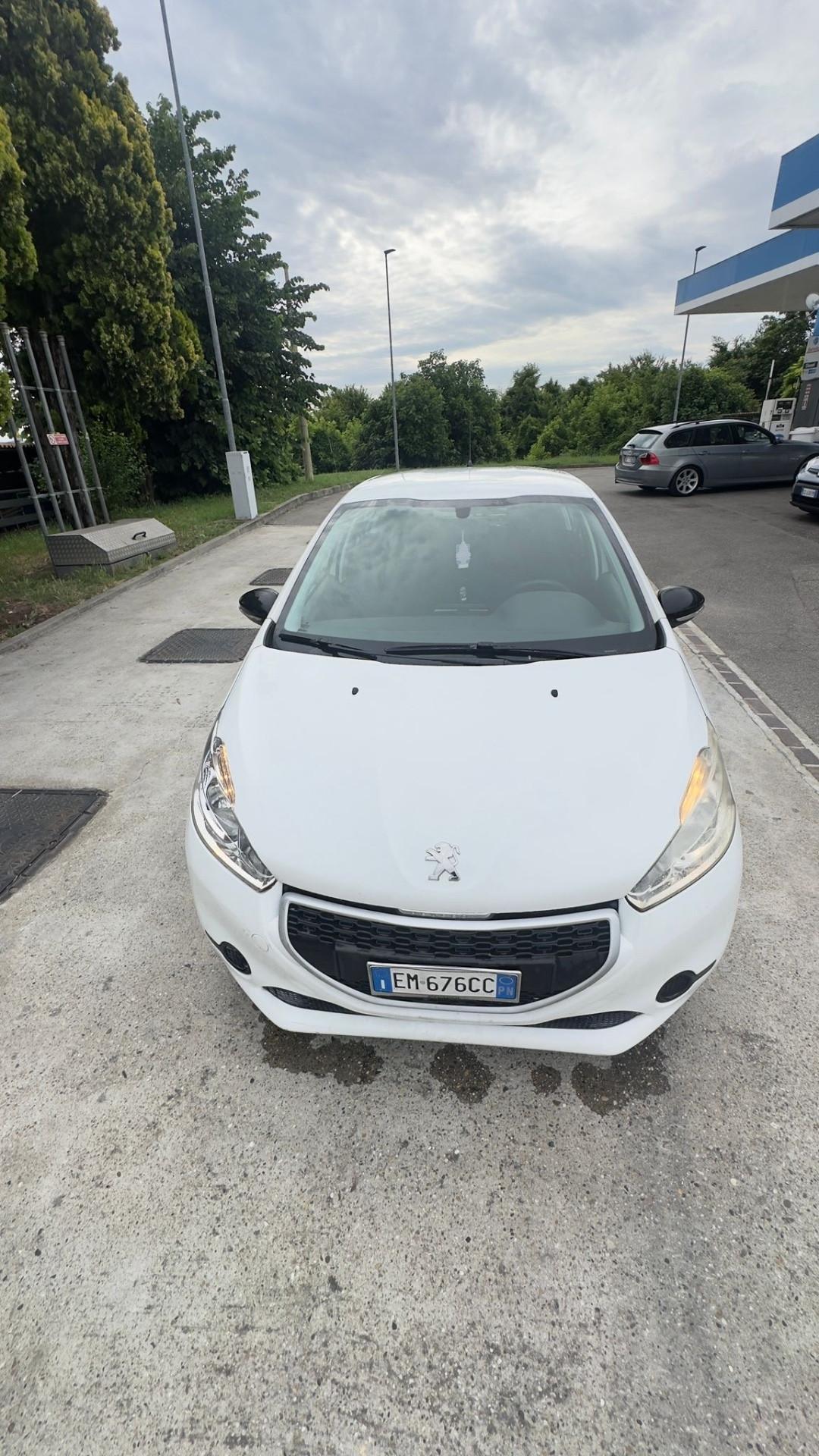Peugeot 208 1.2 VTi 82 CV 5 porte Access