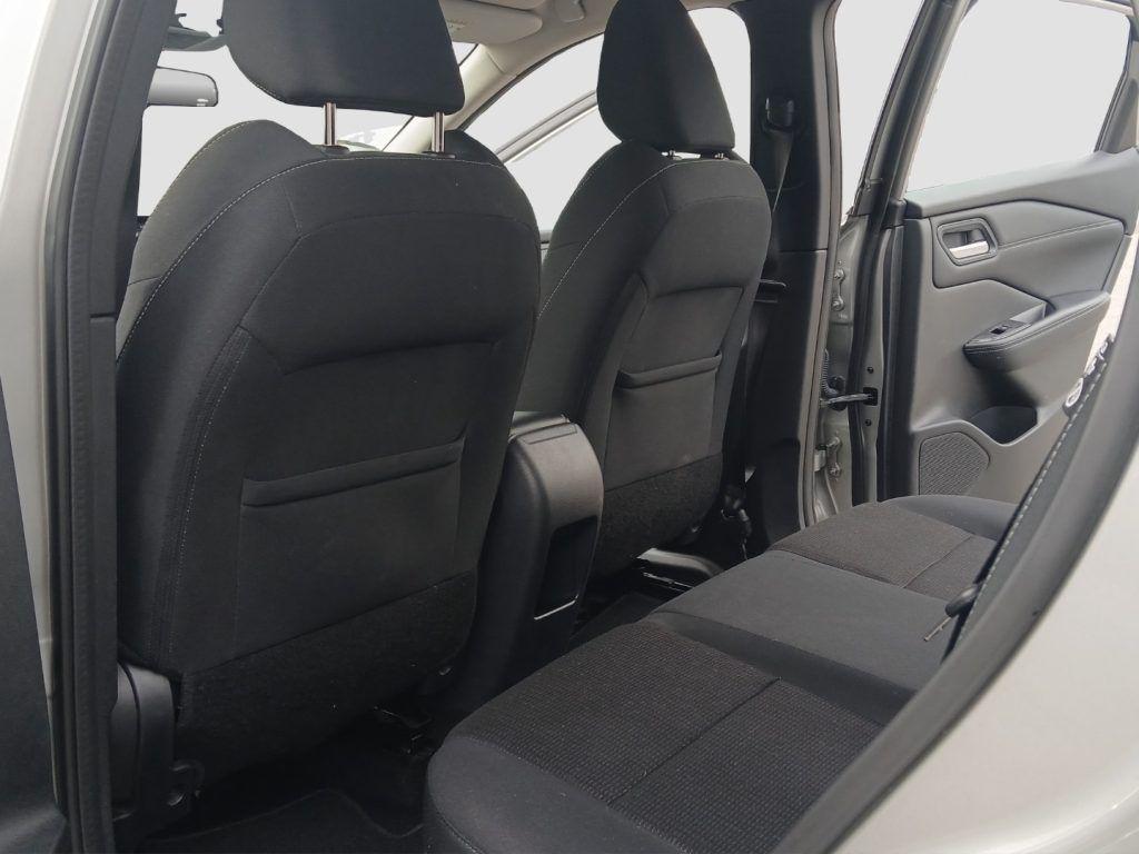 Nissan Qashqai MHEV 140 CV Business
