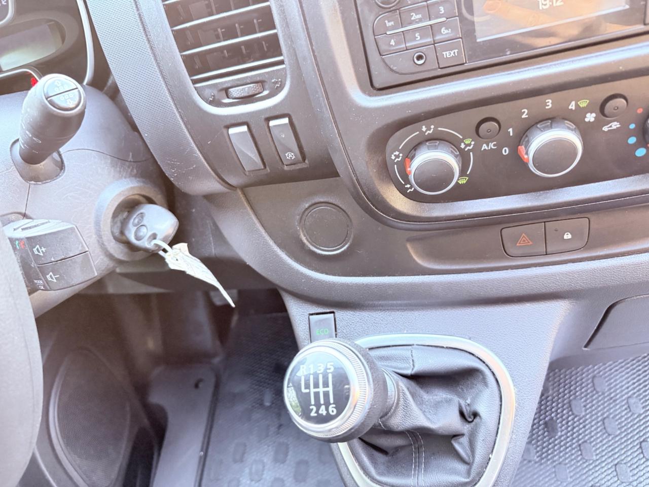 RENAULT TRAFIC 2.0cc 2021. - EURO6 - OK PERMUTE