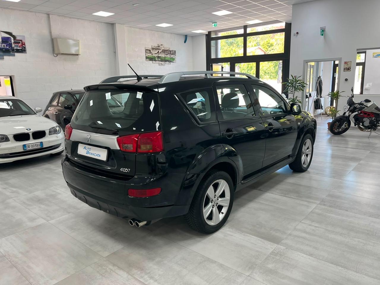 Peugeot 4007 2.2 HDi Sport