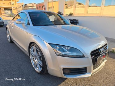 Audi TT Coupé 2.0 TFSI S Line