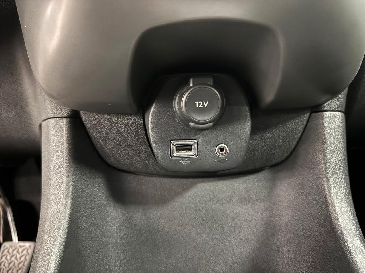 Toyota Aygo 1.0 VVT-i 69 CV 5 porte x-cite