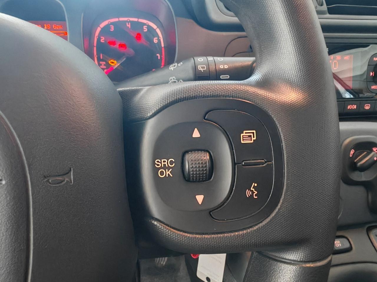 Fiat Panda 1.0 hybrid AUTOCARRO N1 4 POSTI van uniprop