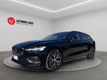 VOLVO V60 B4 (d) automatico Essential