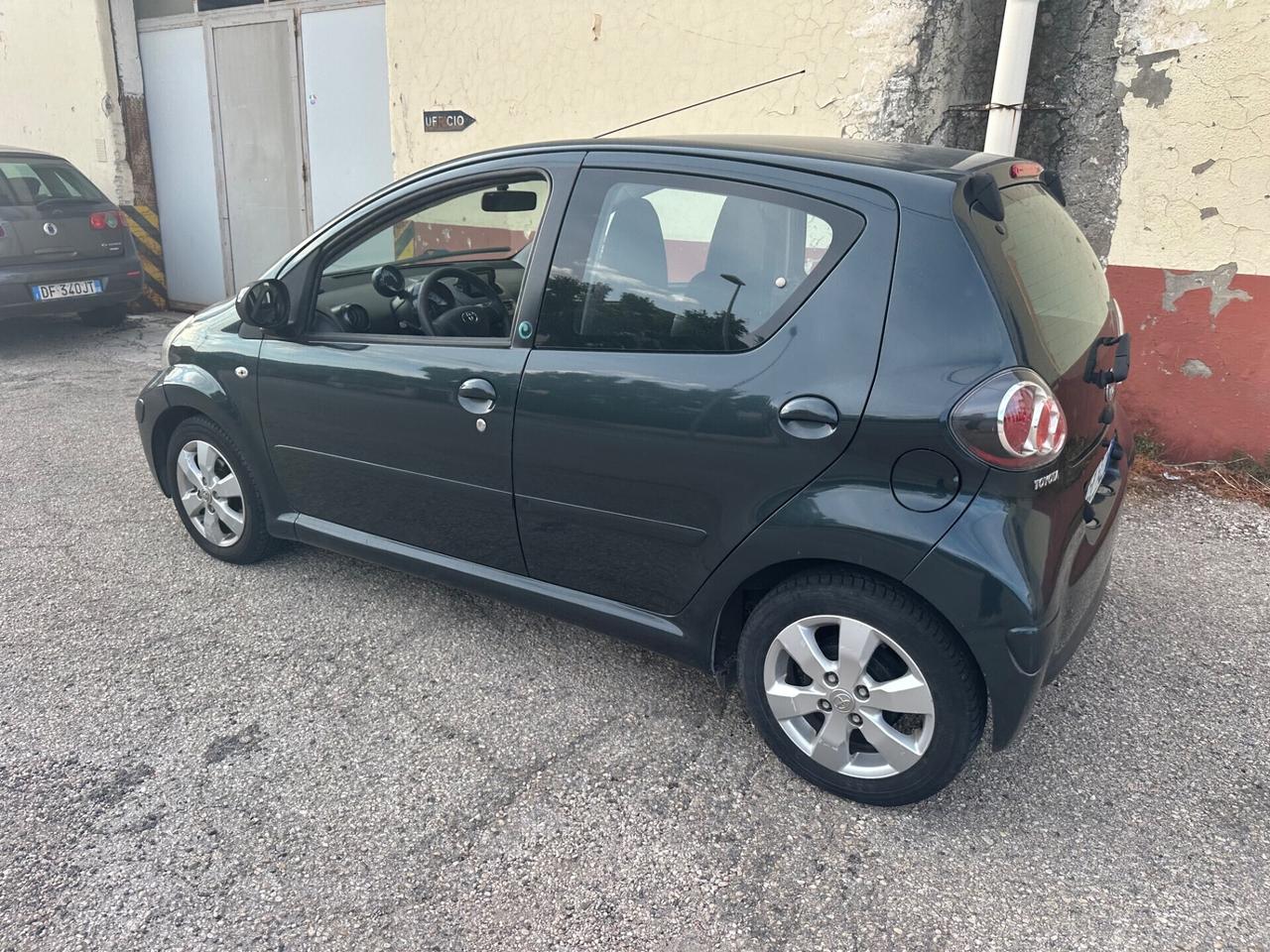 Toyota Aygo 1.0