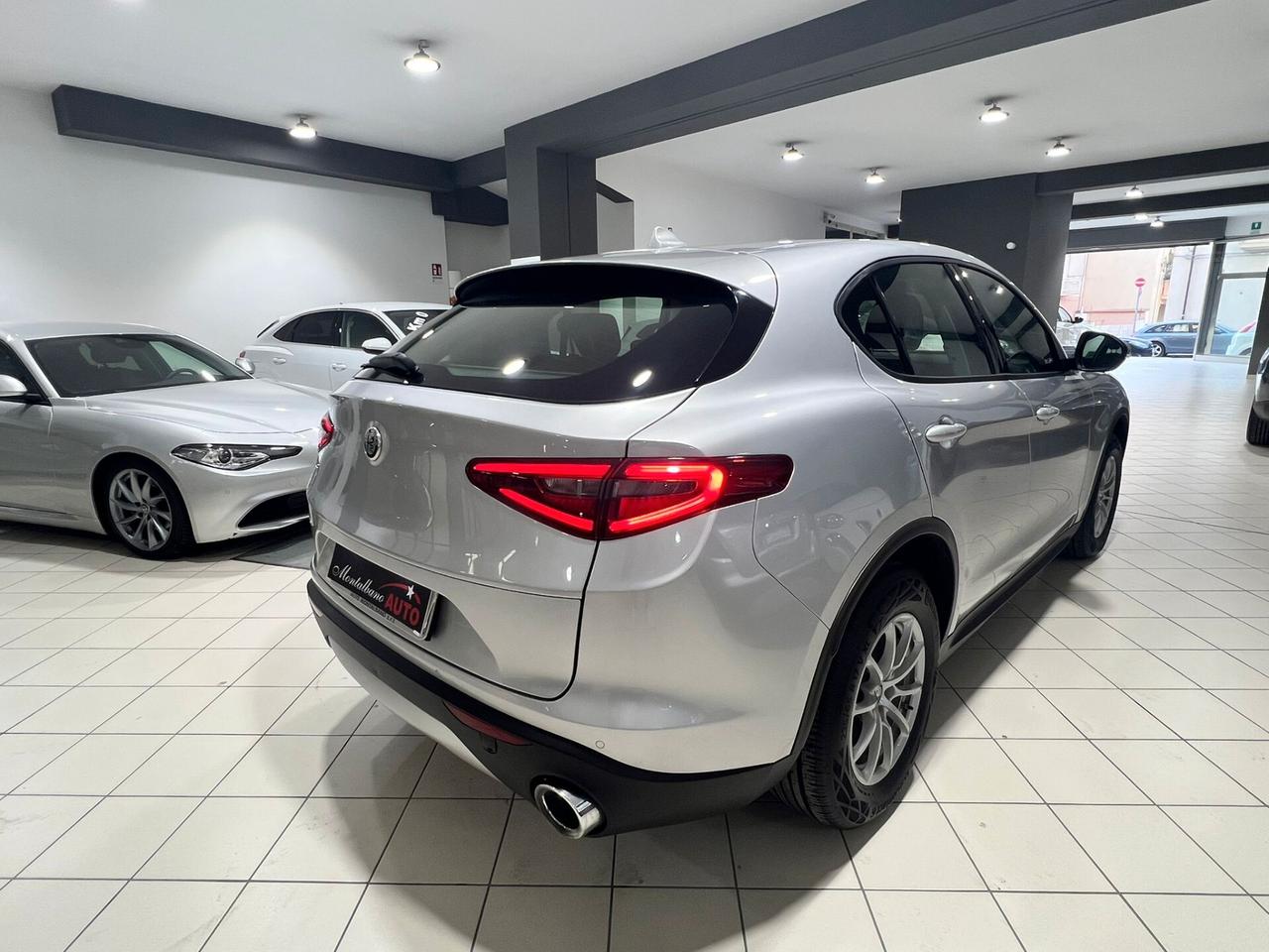 Alfa Romeo Stelvio 2.2 Turbodiesel 190 CV AT8 Q4 Business