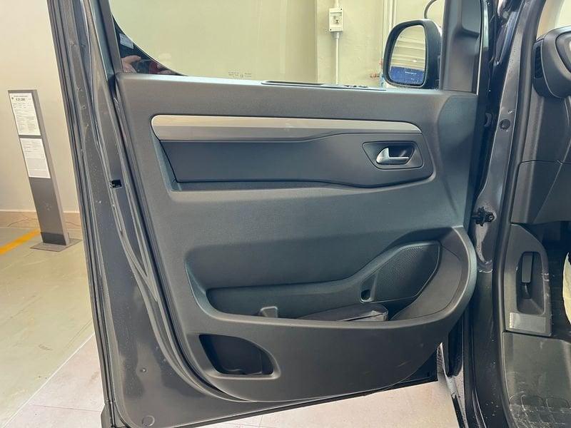 Peugeot Traveller BlueHDI 180 EAT8 STD Business