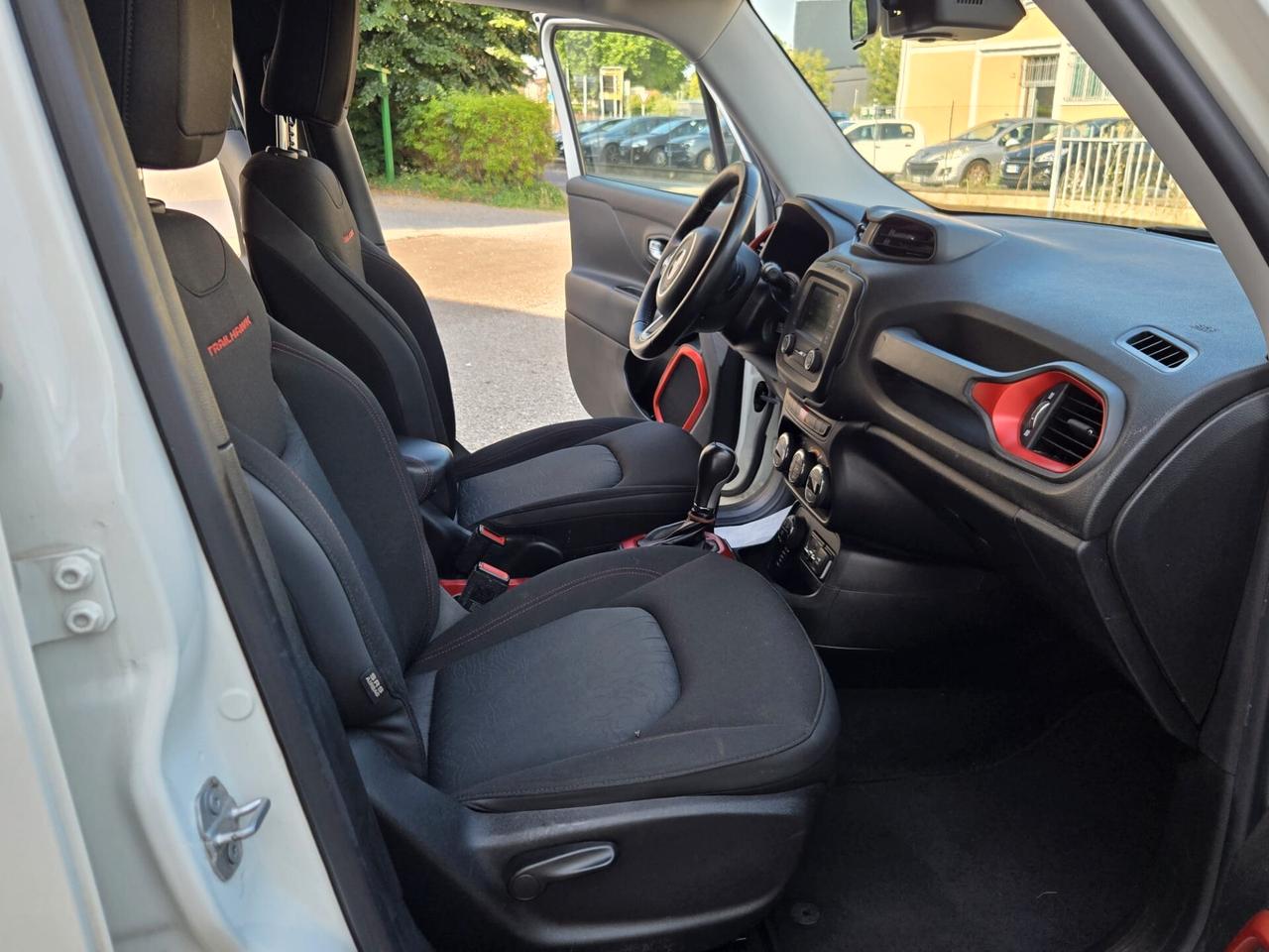 Jeep Renegade 2.0 Mjt 170CV 4WD Low Trailhawk