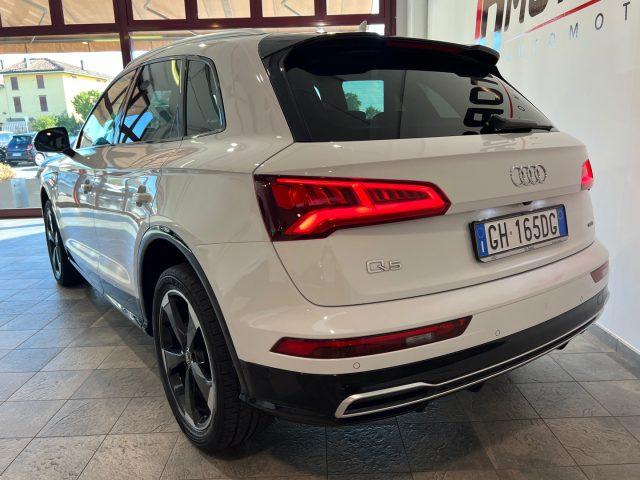 AUDI Q5 40 TDI quattro S tronic S line plus Sline