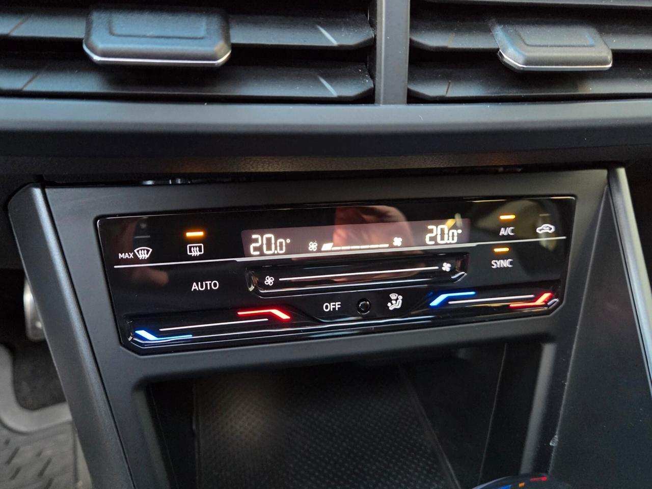 Volkswagen Taigo 1.5 TSI 150 CV DSG R-Line