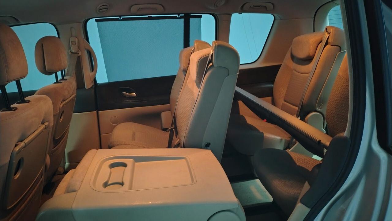 Renault Espace 2.0 dCi 175CV 7 posti