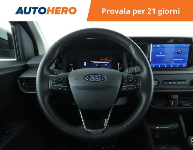 FORD Tourneo Courier 1.0 EcoBoost Titanium