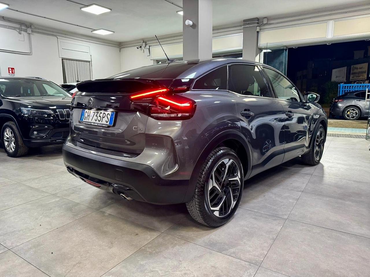 Citroen C4 1.5 BlueHDi 130cv EAT8 Shine 12/2021