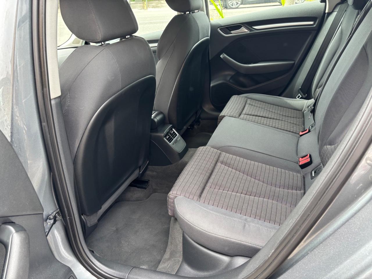 Audi A3 SPB 2.0 TDI S tronic Ambition