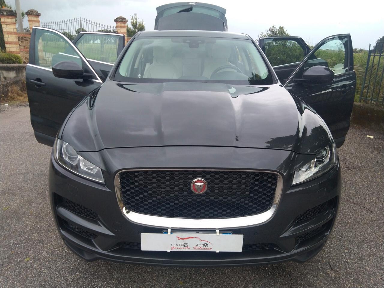 Jaguar F-Pace 2.0 D 180 CV AWD aut. Portfolio anno 2018