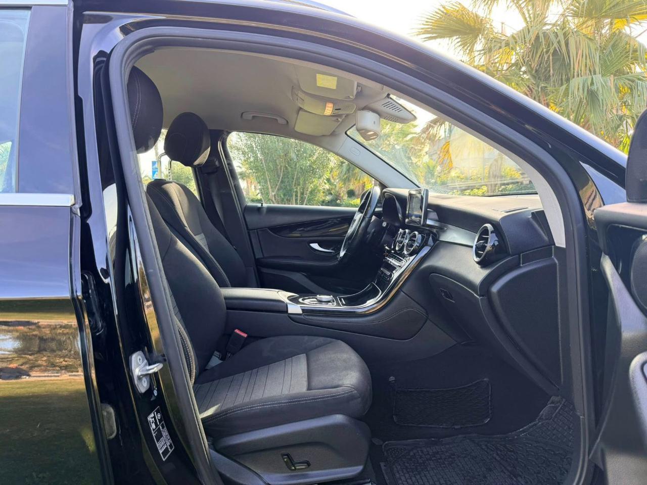 Mercedes GLC SUV GLC 220 d Business 4matic auto