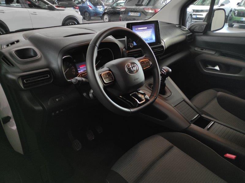 TOYOTA Proace City Verso - Proace City Verso 1.5D 130 CV S&S L1 Luxury