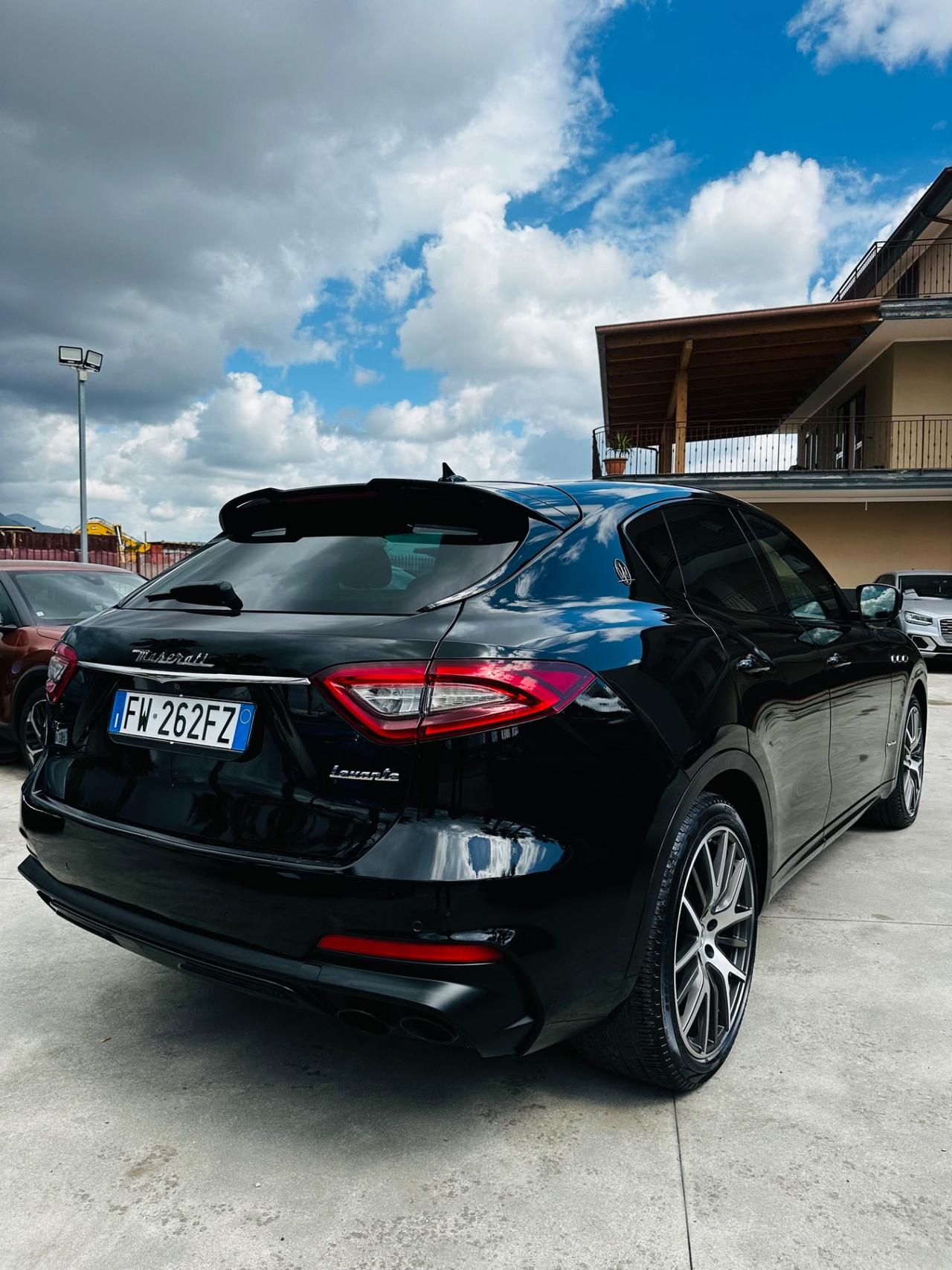 Maserati Levante V6 AWD Granlusso