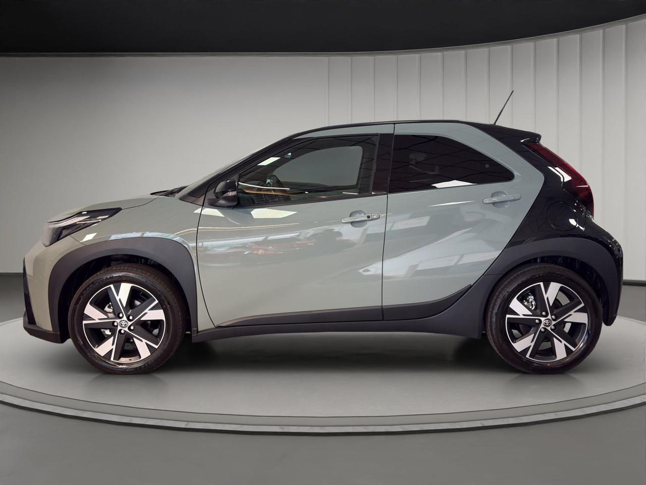 Toyota Aygo X 1.5 hybrid Icon e-cvt