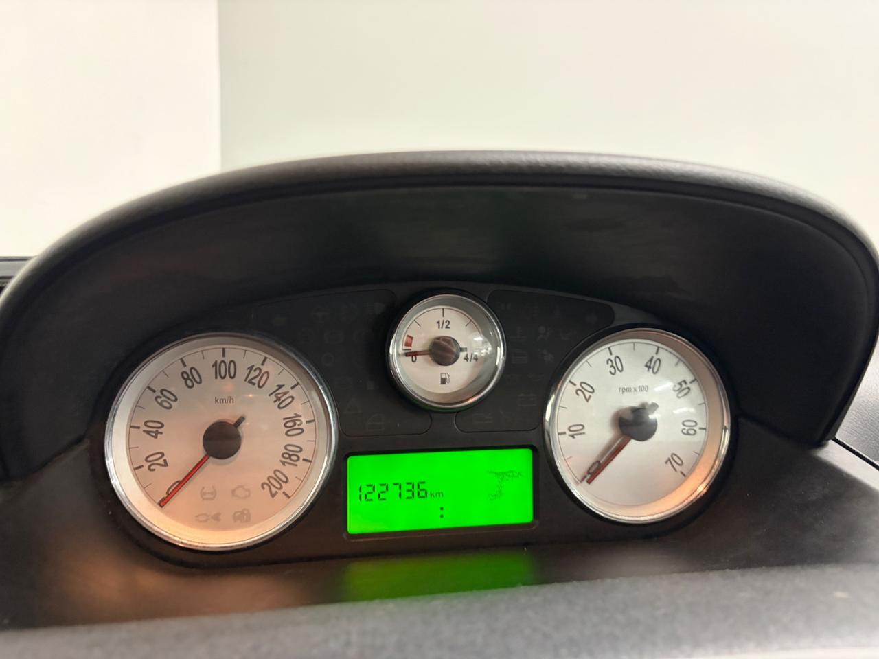 Lancia Ypsilon 1.2 69 CV New Oro Perfetta !