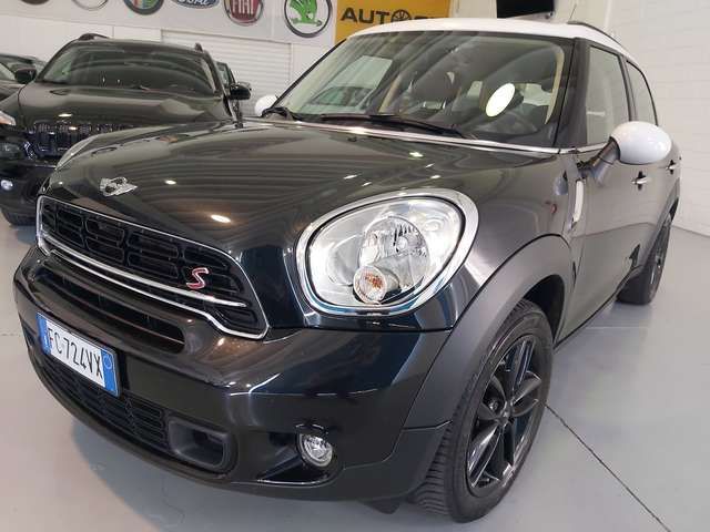 MINI Cooper SD Countryman 2.0 Cooper SD BLACK LINE iva deducibile