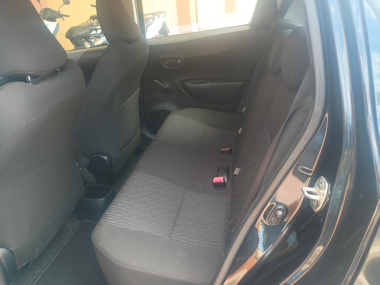 Toyota Yaris 1.4 D-4D 5 porte Lounge