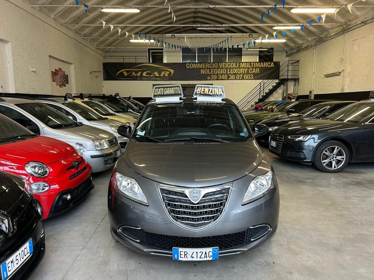 Lancia Ypsilon 1.2 69 CV 5 porte S&S Platinum