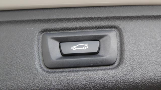 BMW 318 d Touring Luxury Automatico