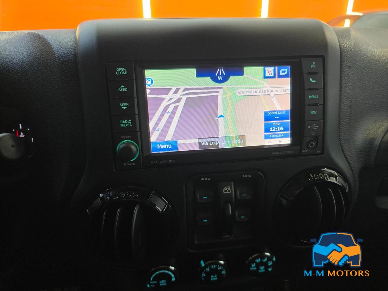 Jeep Wrangler Unlimited 2.8 crd Sahara auto E6